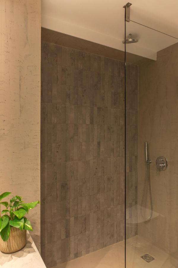 Luxury Apt With Parking-Living Stone Silver Athens Exterior photo